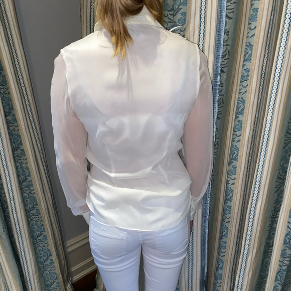 Bibhu white top - Picture 6 of 6